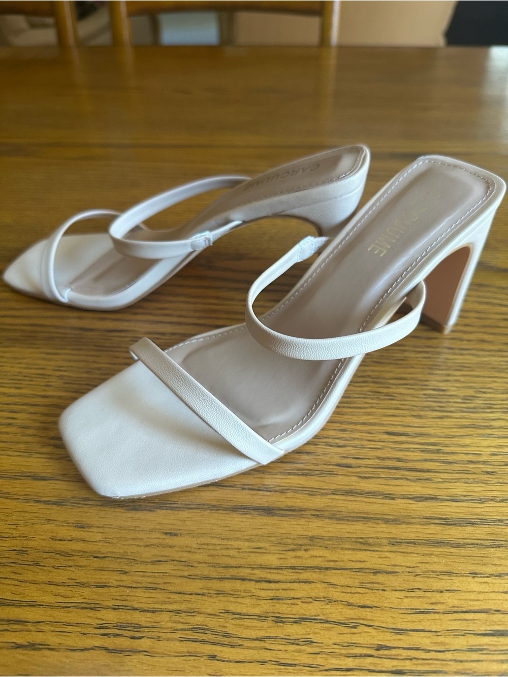 Nude Strappy Block Heel Sandals Square Toe Size 7